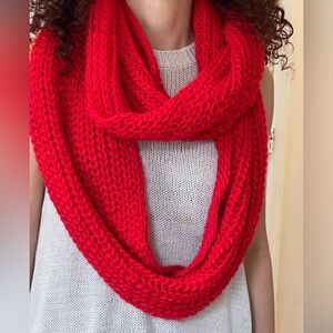 Oversized infinity scarf